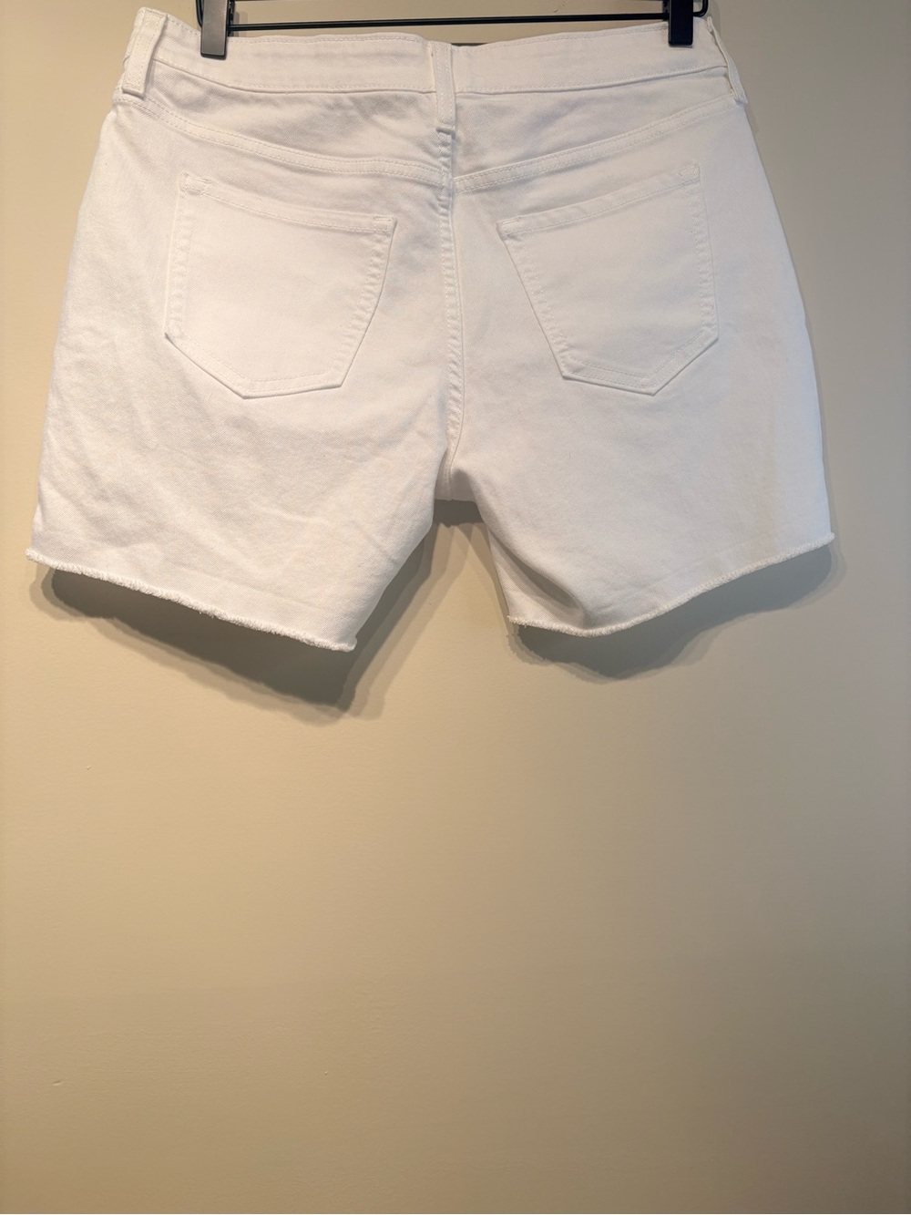 GAP White Boyfriend Denim Shorts - Picture 3 of 7